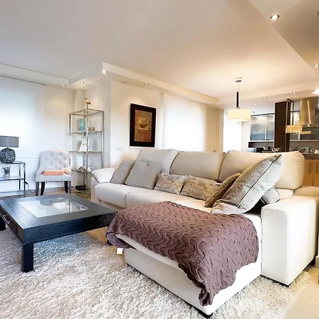 Lejlighed Magnificent One Bedroom In Center Marbella