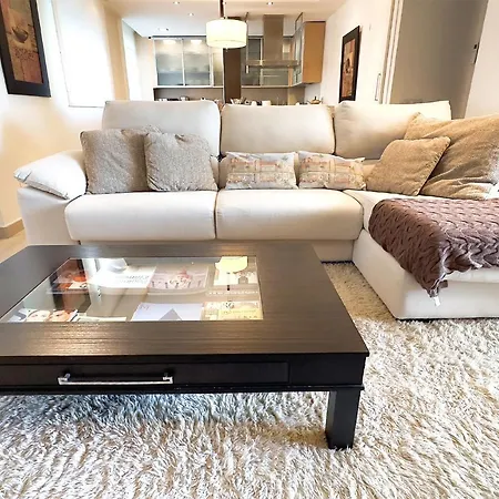 Magnificent One Bedroom In Center アパート マルベーリャ