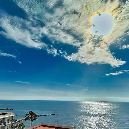 דירה Magnificent One Bedroom In Center מארבלה